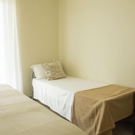 Residenze Roscioli Aparthotel Roseto Degli Abruzzi Exteriör bild