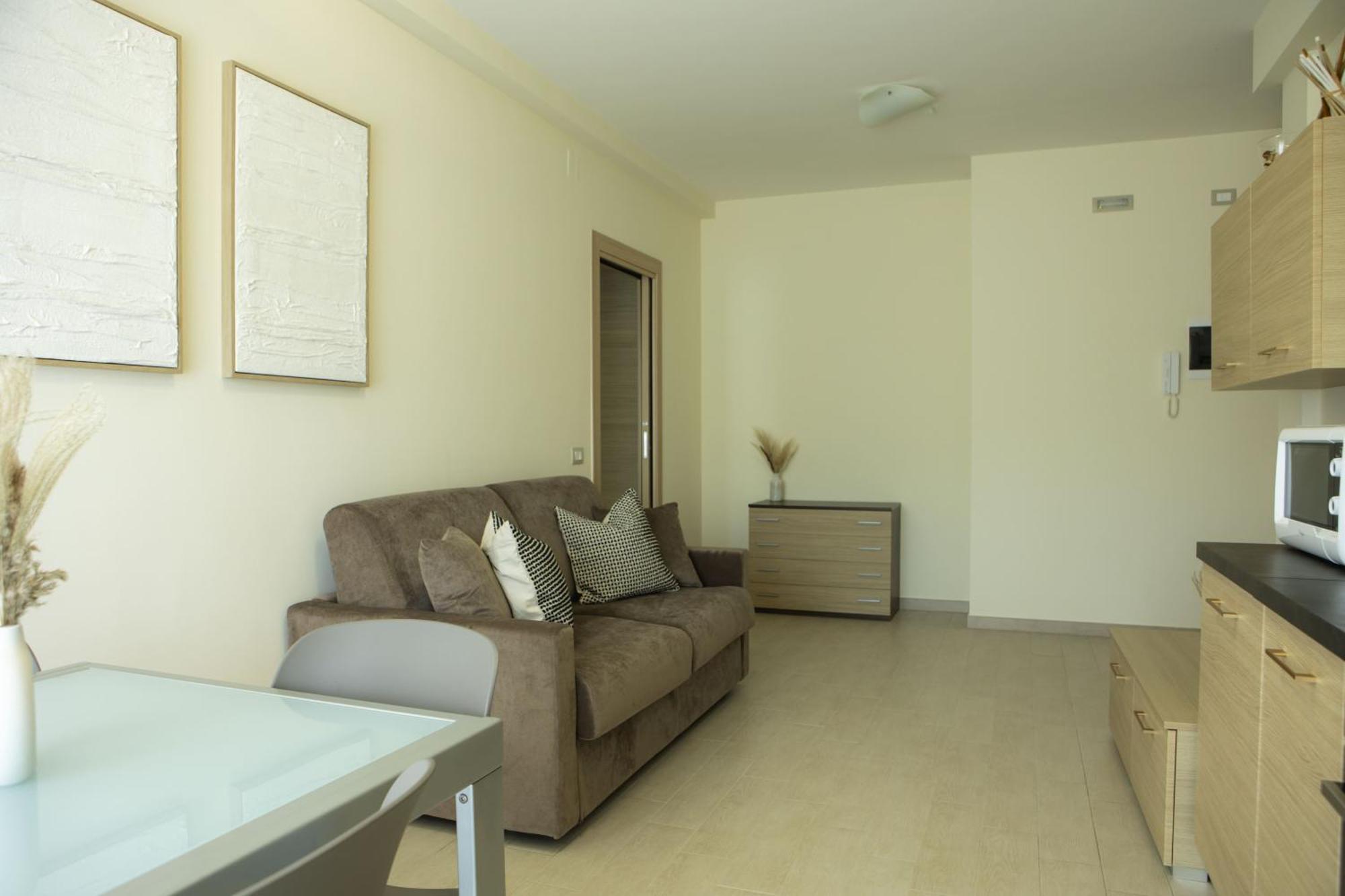 Residenze Roscioli Aparthotel Roseto Degli Abruzzi Exteriör bild